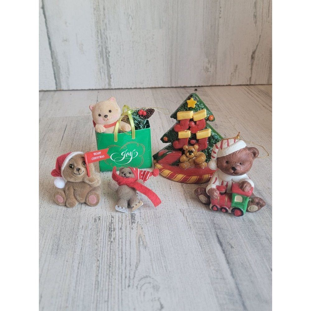 Vintage teddy bear figure shopping present pin hat ornament Xmas variety